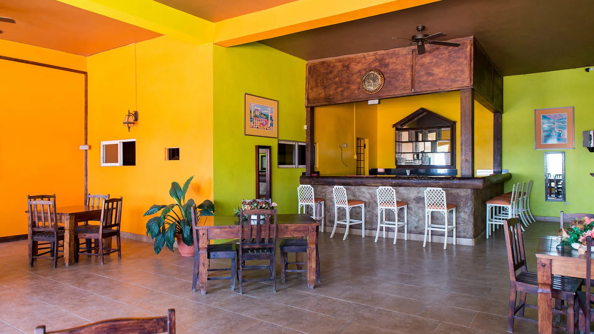 Rosehall Deluxe Hotel Montego Bay Couette-café